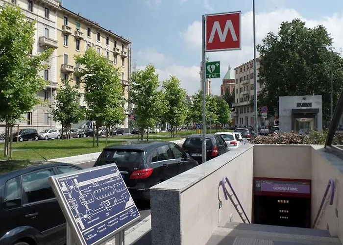 Milan Stilysh Apartment Near Metro And Fiera Mico